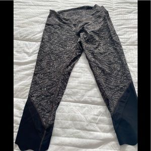 Lululemon Capri Leggings Size 12